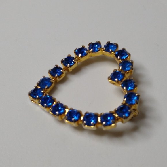 Metal And Blue Glass Heart Brooch - Picture 5 of 14